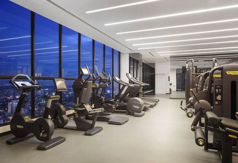 Somerset Norodom Phnom Penh