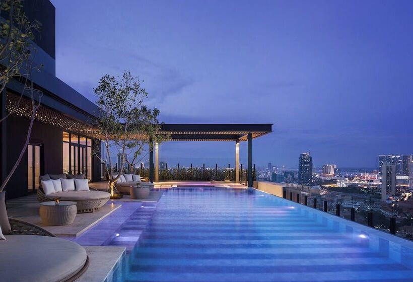 Somerset Norodom Phnom Penh