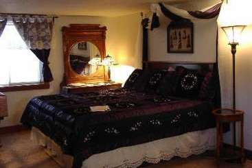 تختخواب و صبحانه Anniversary House