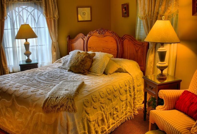 ベッドアンドブレックファースト Bard's Inn