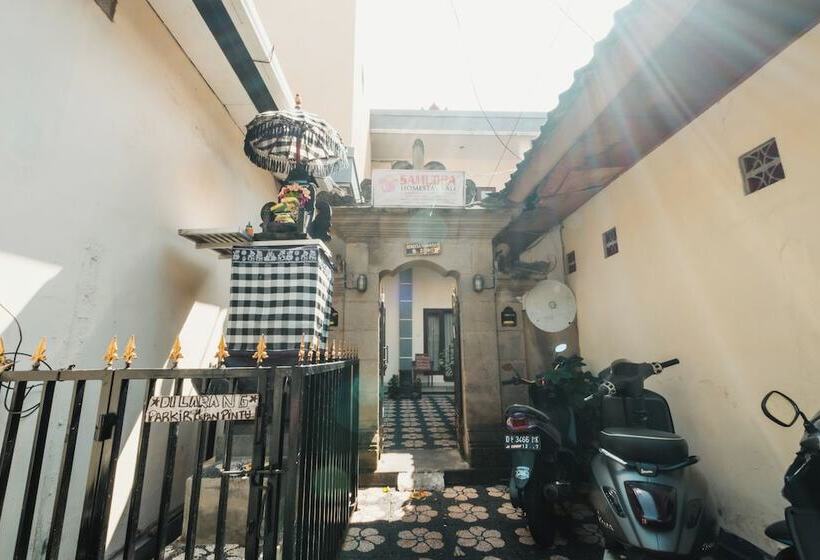 Bed and Breakfast Samudra Homestay