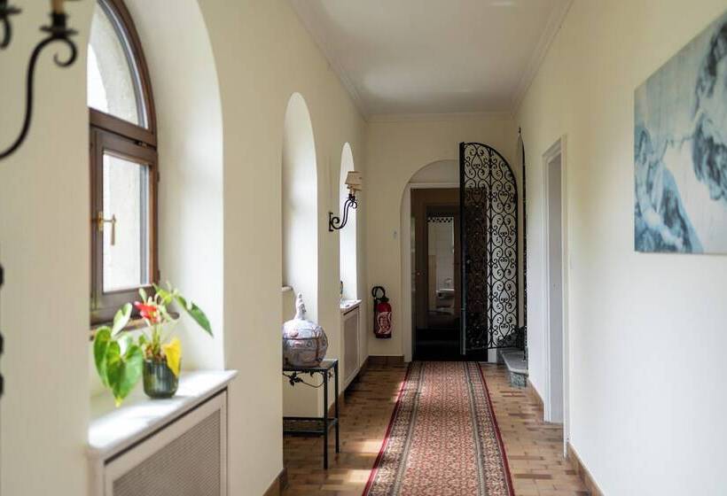 Easy Stay By Hotel La Perla