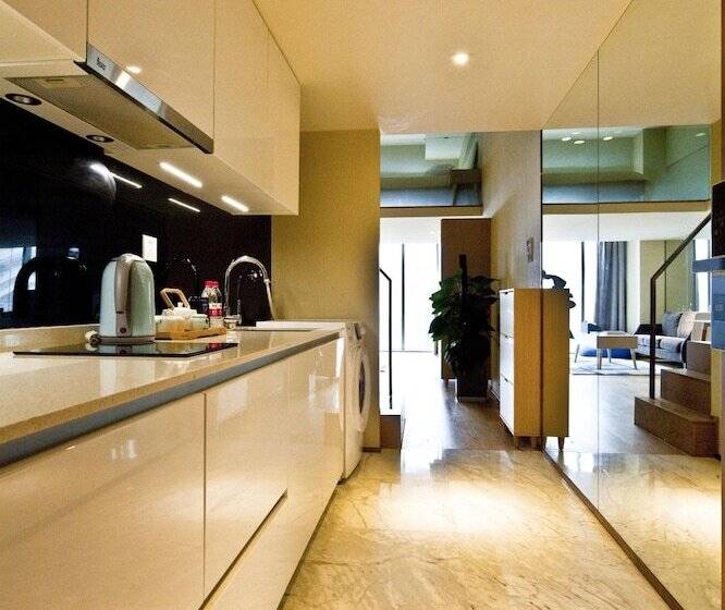 Hangzhou Magician Apartment