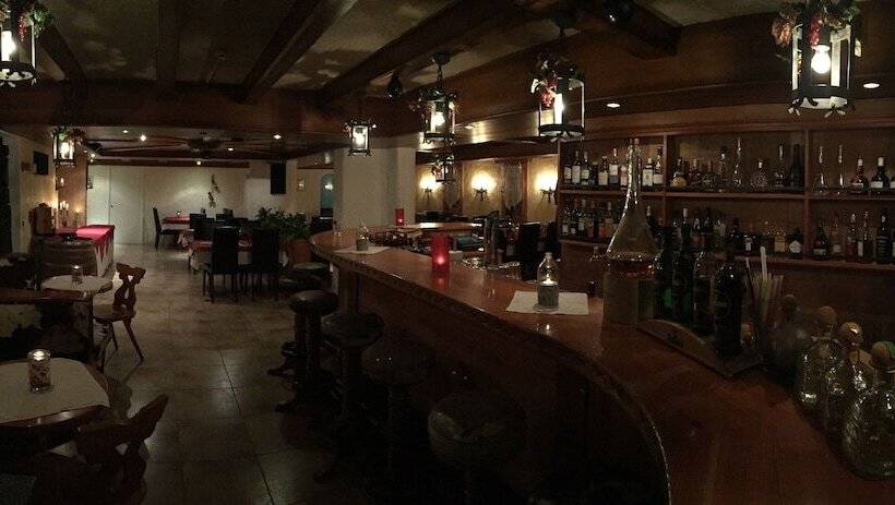 簡易ホテル Europa Annex