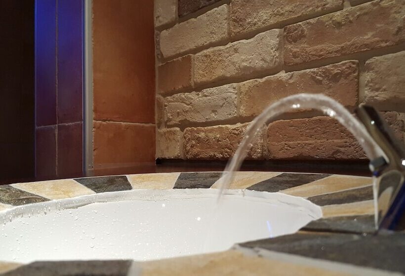 簡易ホテル Europa Annex