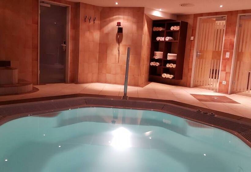 簡易ホテル Europa Annex