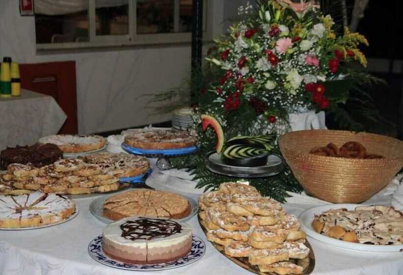 هتل Albergo Villa A Mare