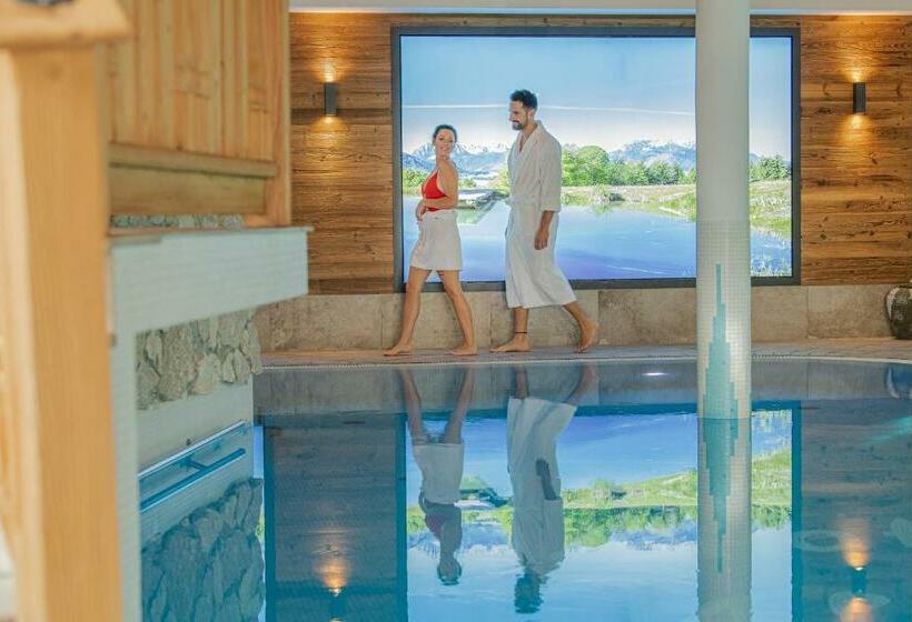 فندق Alpina Wellness & Spa Resort