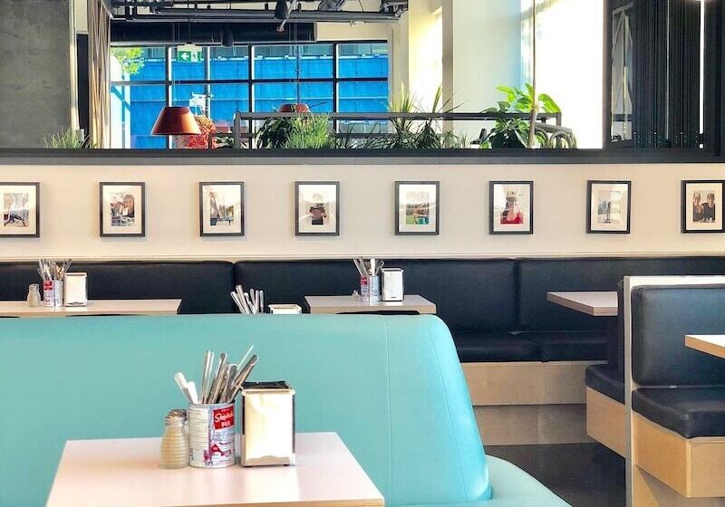 Alt Hotel Calgary East Village