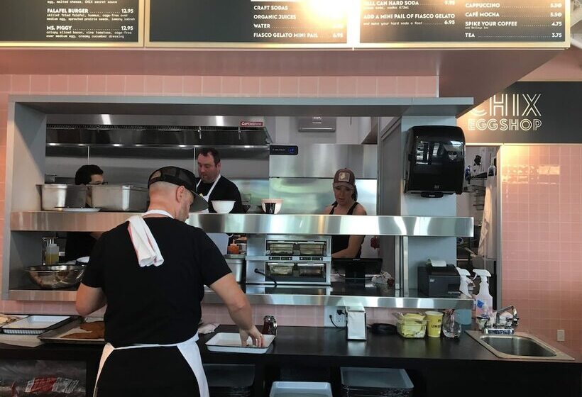 Alt Hotel Calgary East Village