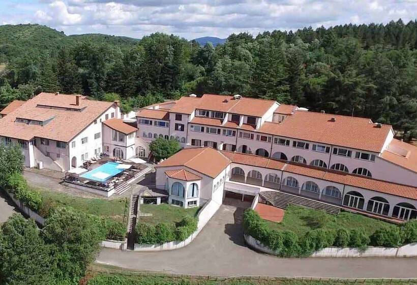 فندق Antico Colle Toscano Resort