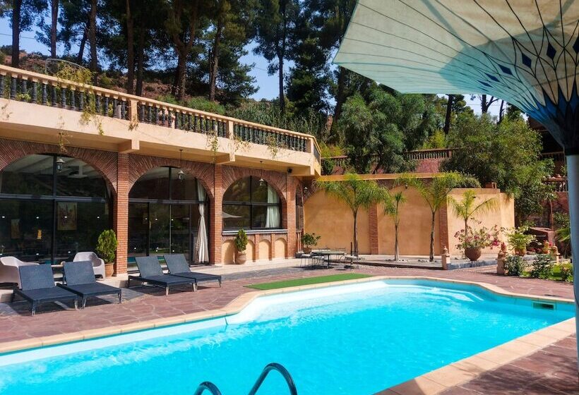 هتل Aurocher Ourika Oukaimeden