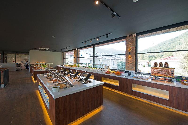 酒店 Belcekum Beach