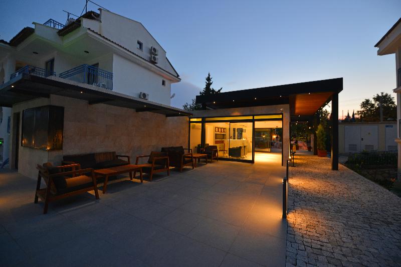 酒店 Belcekum Beach