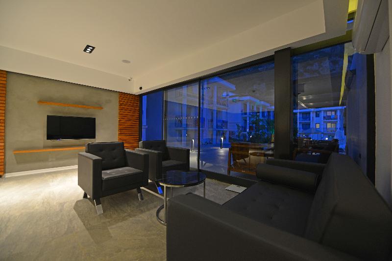 酒店 Belcekum Beach