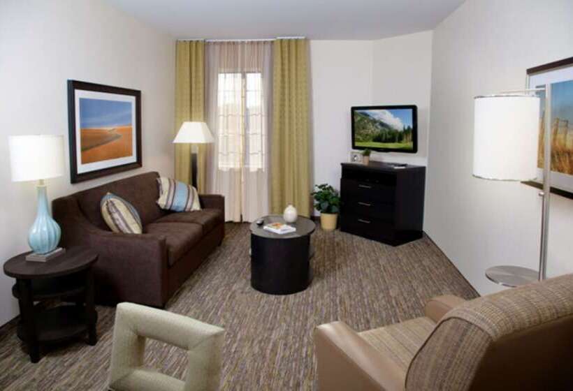 فندق Candlewood Suites   Brighton, An Ihg