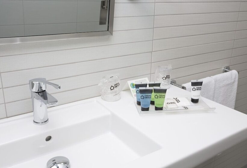 Отель Casual De Las Olas San Sebastian