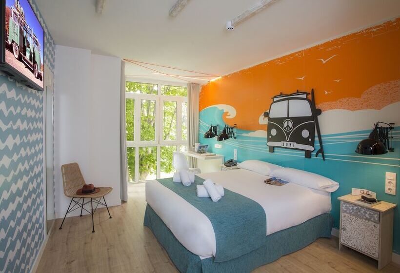 Отель Casual De Las Olas San Sebastian