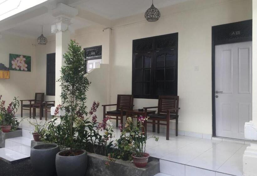 City Garden Bali Dwipa Hotel, Kuta