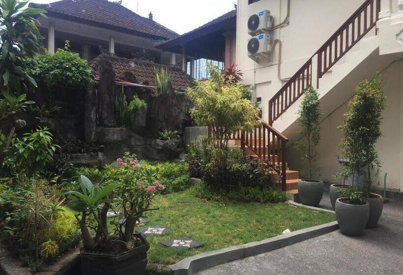 City Garden Bali Dwipa Hotel, Kuta