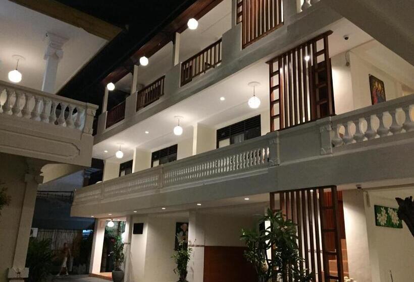 City Garden Bali Dwipa Hotel, Kuta