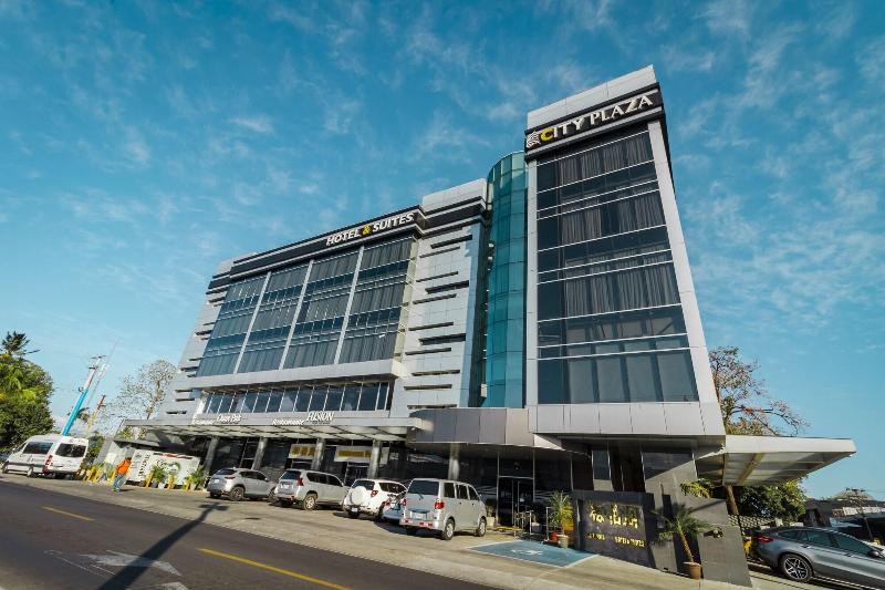 فندق City Plaza  & Suites