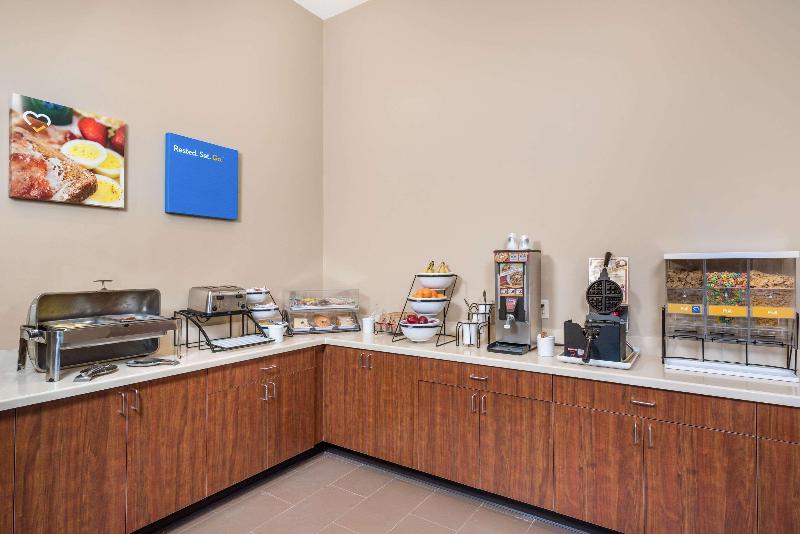 בית מלון כפרי Comfort Inn Tonopah