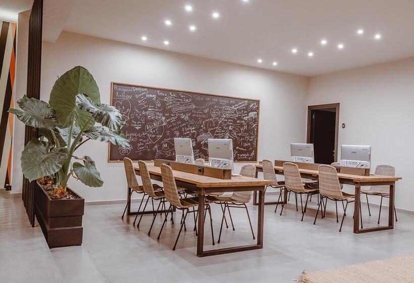 Отель Cook's Club Hersonissos Crete