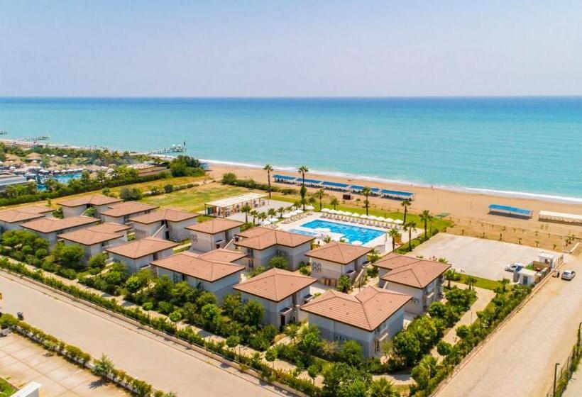 ホテル Crystal Boutique Beach & Resort   Adult Only