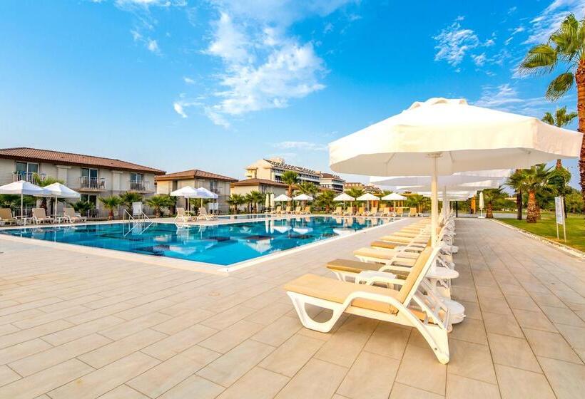 فندق Crystal Boutique Beach & Resort   Adult Only