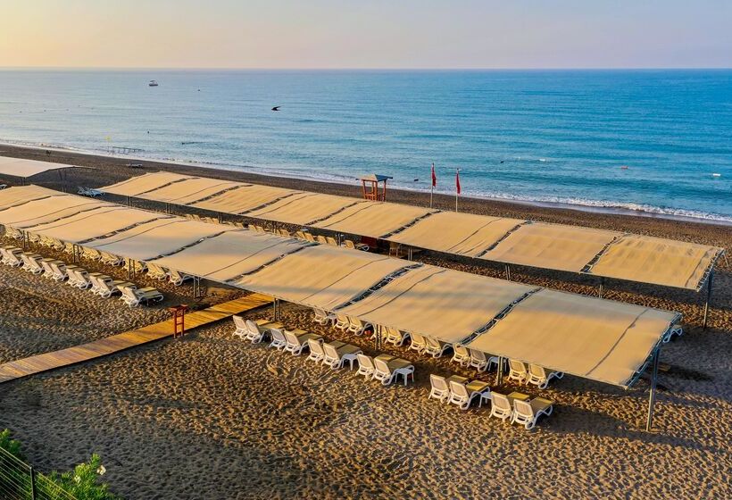 فندق Crystal Boutique Beach & Resort   Adult Only