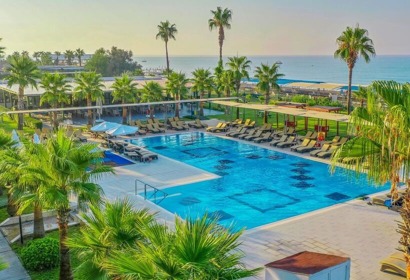 ホテル Crystal Boutique Beach & Resort   Adult Only