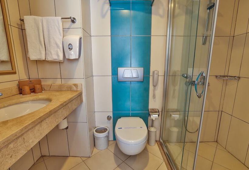 فندق Crystal Boutique Beach & Resort   Adult Only