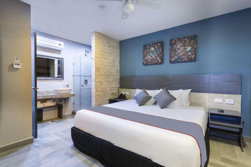 Attraction Hotel Deluxe