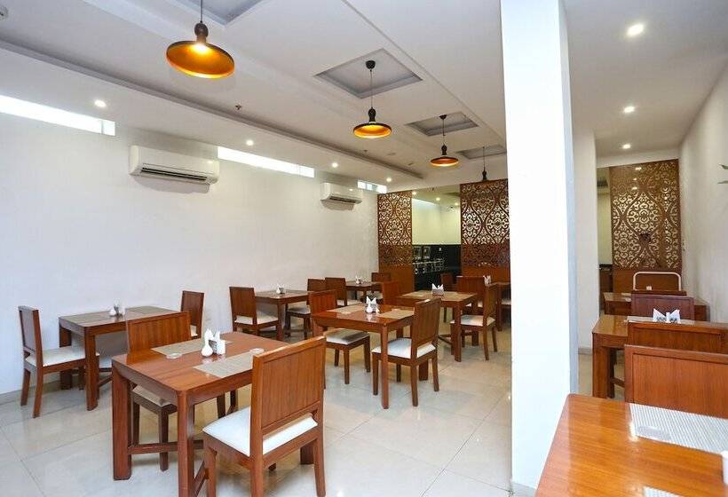 בית מלון כפרי Edition O 30027 Motif South City 1