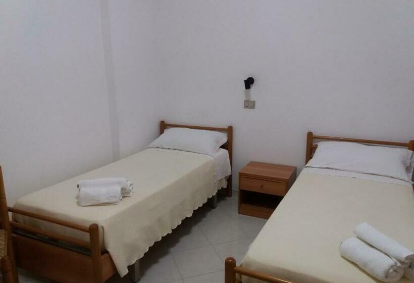 בית מלון כפרי Europa