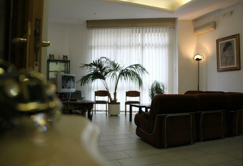 בית מלון כפרי Europa