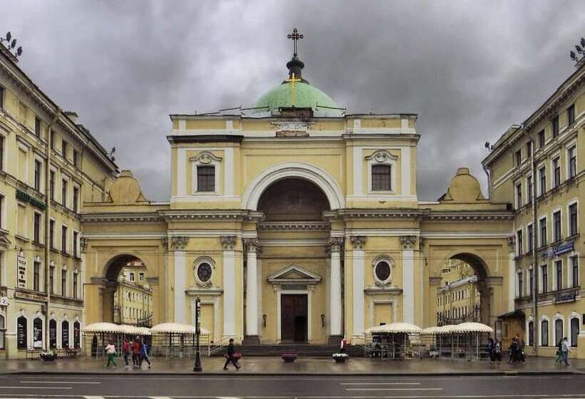 בית מלון כפרי Grand Catherine Palace