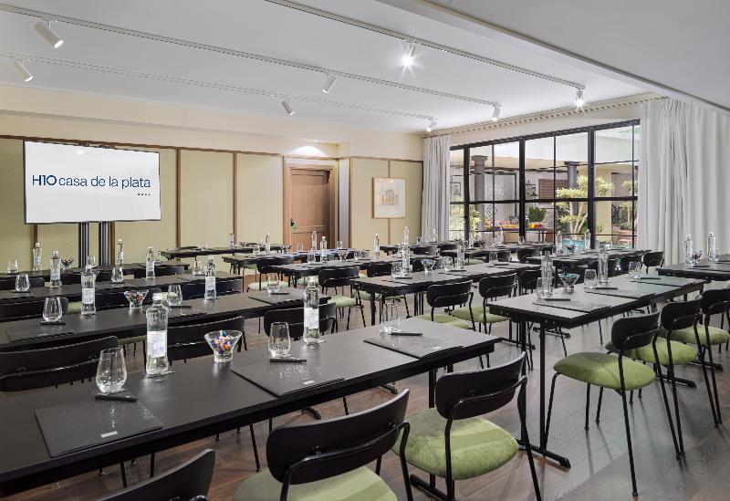 هتل H10 Casa de La Plata