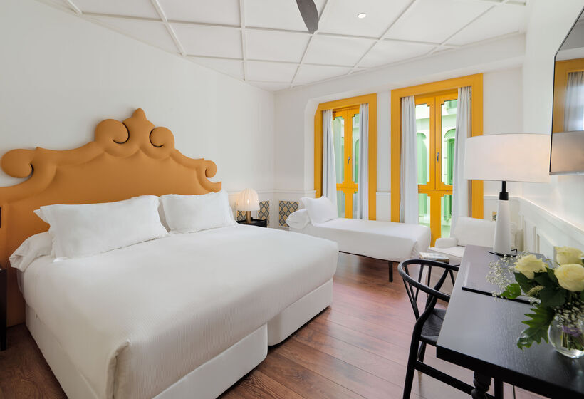 هتل H10 Casa de La Plata