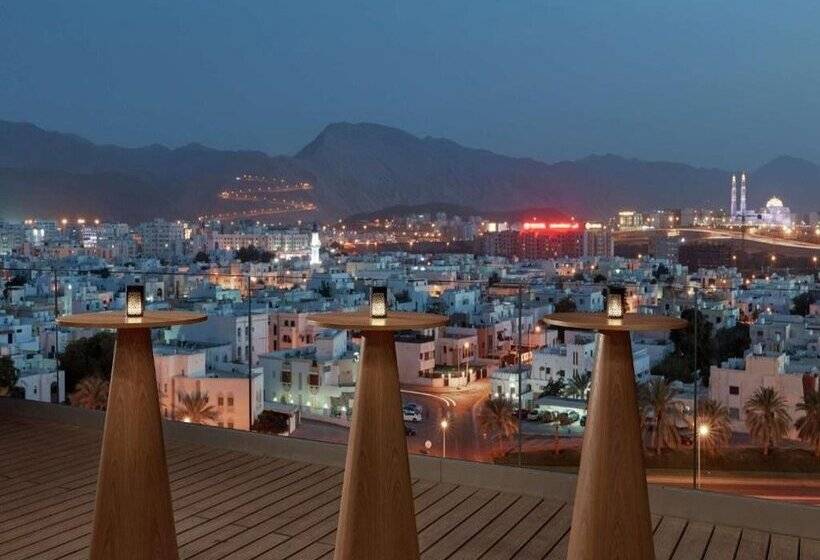 هتل Hilton Garden Inn Muscat Al Khuwair