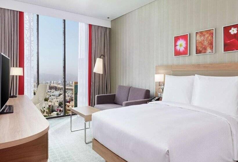 هتل Hilton Garden Inn Muscat Al Khuwair