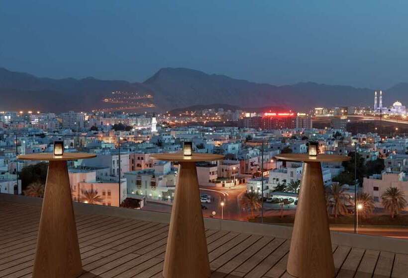 هتل Hilton Garden Inn Muscat Al Khuwair