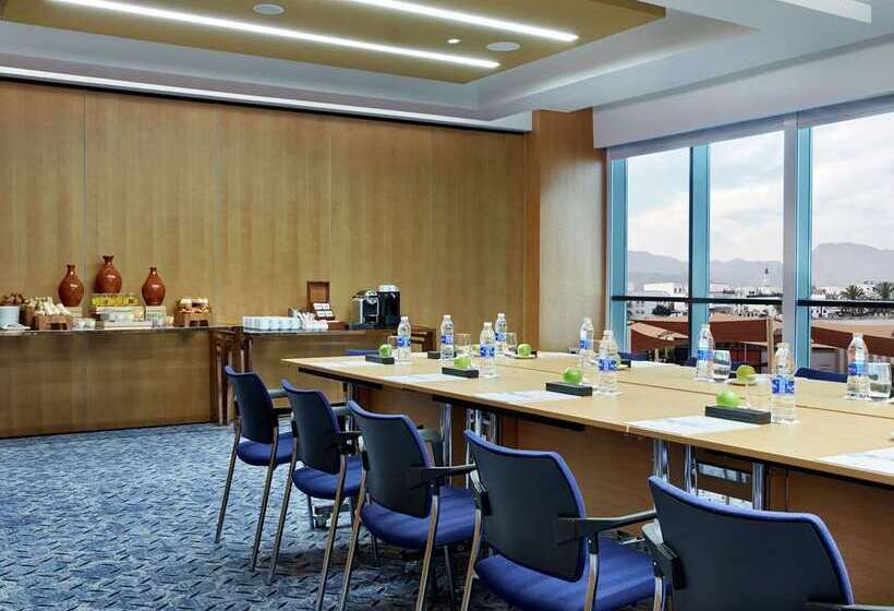 هتل Hilton Garden Inn Muscat Al Khuwair