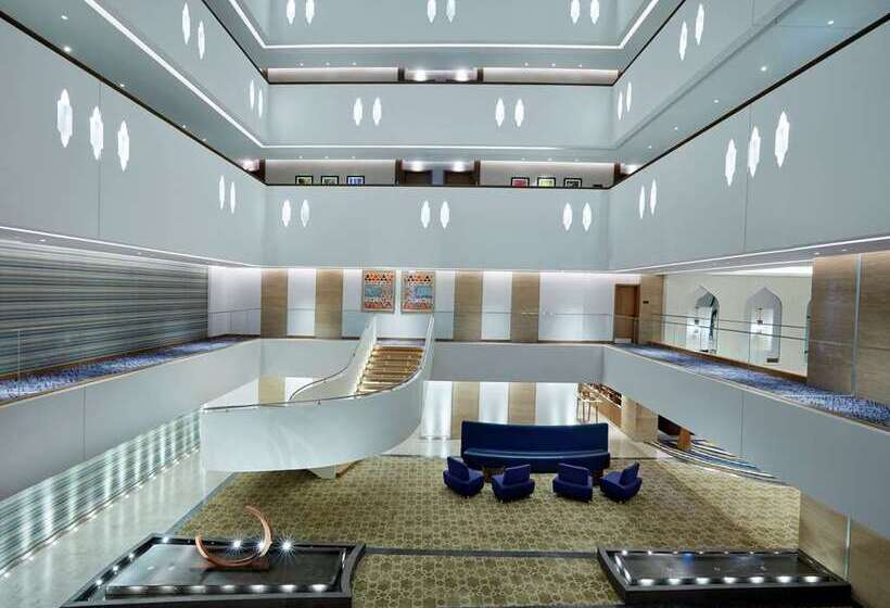 هتل Hilton Garden Inn Muscat Al Khuwair