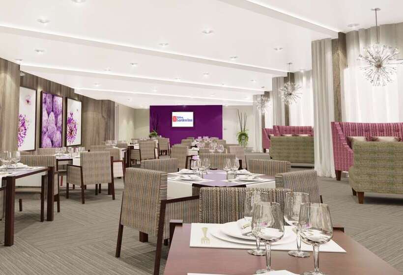 هتل Hilton Garden Inn Ottawa Downtown