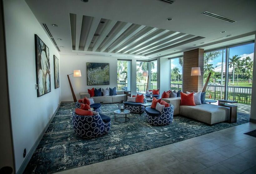 בית מלון כפרי Hilton Garden Inn West Palm Beach I95 Outlets