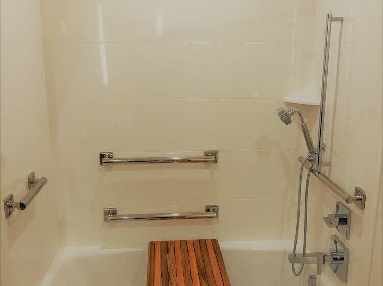 酒店 Hilton Garden Inn West Palm Beach I95 Outlets