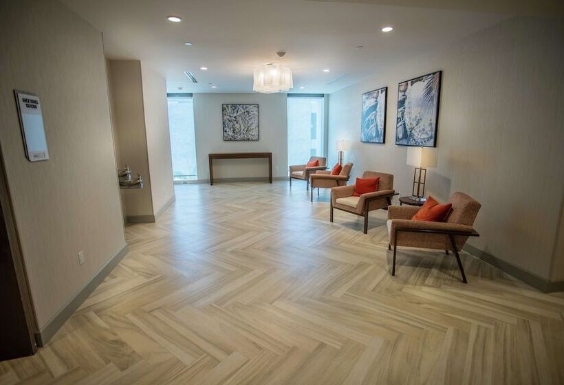 酒店 Hilton Garden Inn West Palm Beach I95 Outlets