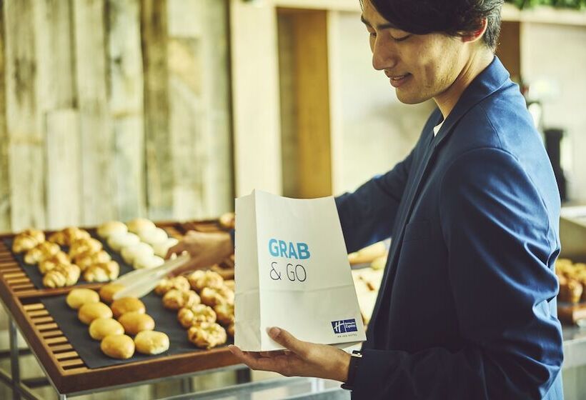 호텔 Holiday Inn Express Osaka City Centre Midosuji, An Ihg